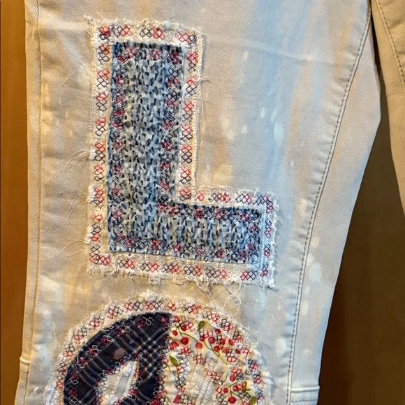 Easel Cream Flare Jeans with CustomPatches; Size L